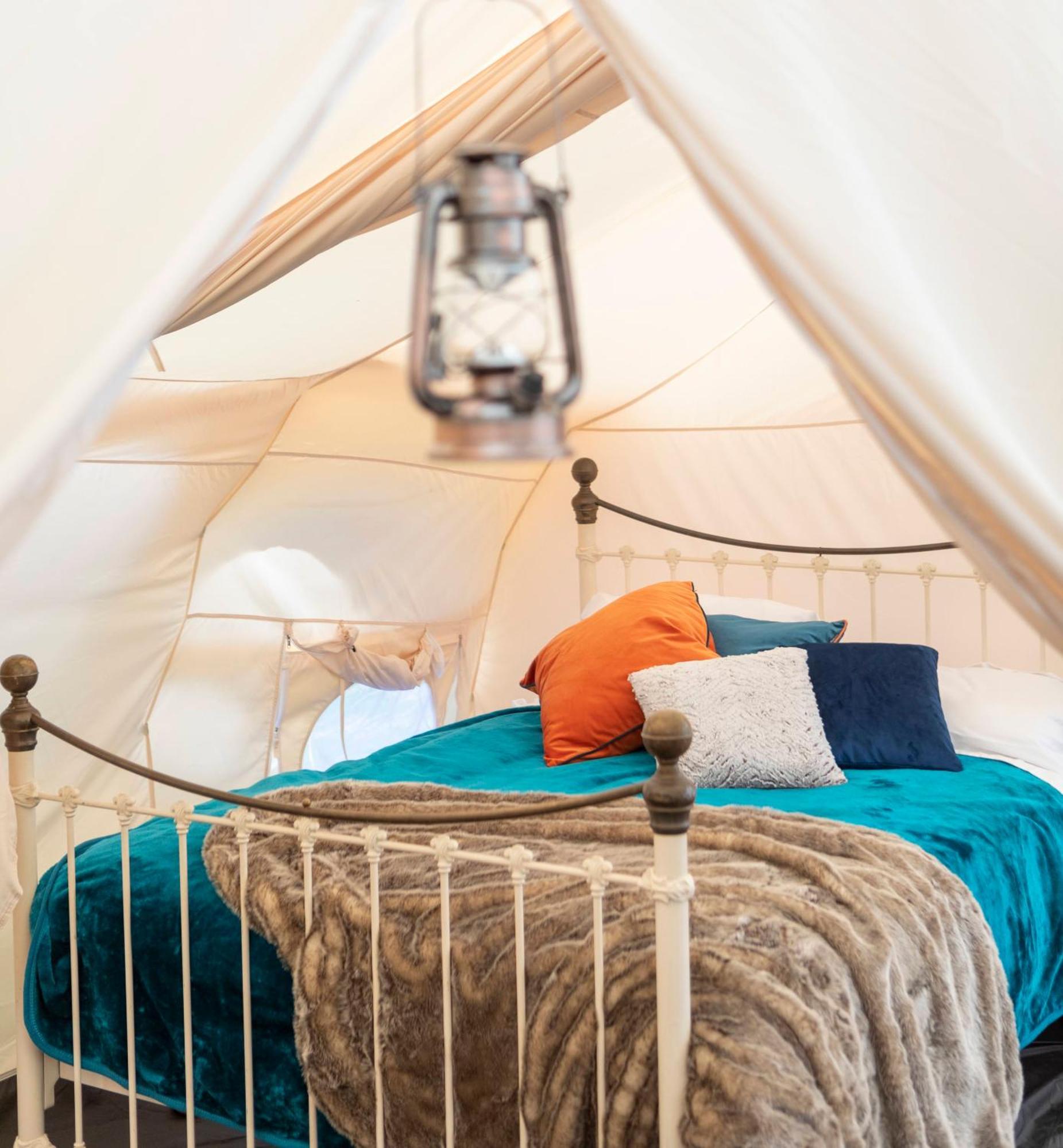 Hotel Stargazer Glamping Uk The Mahal 8 People à Ross-on-Wye Extérieur photo